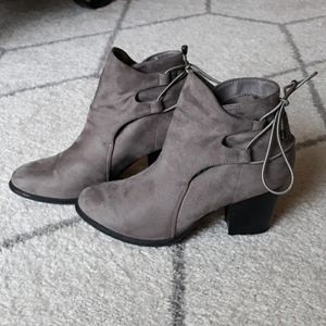 Ankle booties
